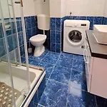 Apartman 4 *