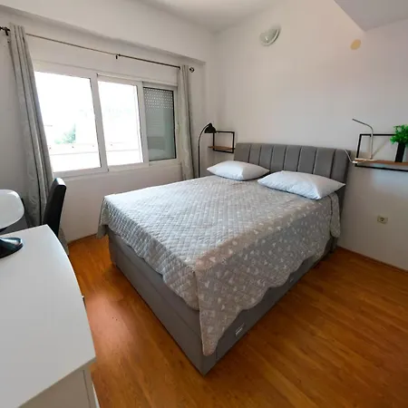 4 Apartman *